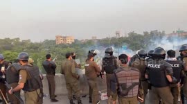 Violent clashes erupt between TLP protesters and police in Lahore, Pakistan