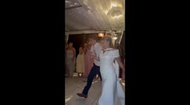 Wedding Dance Fall to Worm