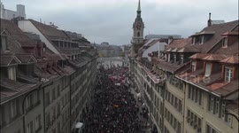 Switzerland: Scuffle erupt between police and pro-Palestinian protesters in Switzerland