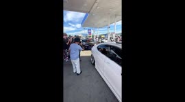 Police intervene at gas station car show over firearm in Pigeon Forge, USA