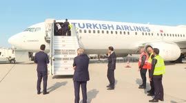 Plane carrying Freedom Flotilla activists lands in Istanbul