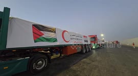 Limited aid convoy crosses into Gaza amid ongoing restrictions