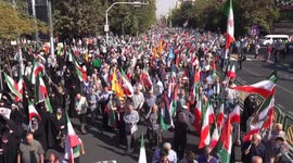 Thousands rally in Tehran to mark Gaza ceasefire deal