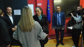 Voters head to poll stations for local elections in Kosovo (2)