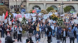 Protest in Chicago urges end to ICE and Guard presence