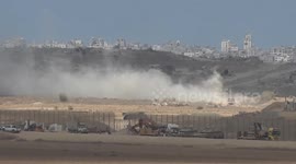 Israeli strikes continue in Gaza despite ceasefire, military activity seen along border (3)