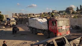 Aid trucks arrive in Gaza under cease-fire agreement