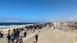 Israel strikes displaced Palestinians’ return route in Gaza despite ceasefire (2)