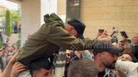 Israel begins to release Palestinian prisoners under Gaza ceasefire deal (2)