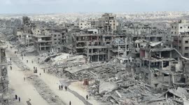 Ceasefire uncovers scale of destruction across Gaza (2)