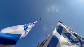 Israel: 20 Israeli Hostages Return to Tel Aviv, Crowds Celebrate 2