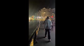 Parkour attempt ends in a fall in Henan, China
