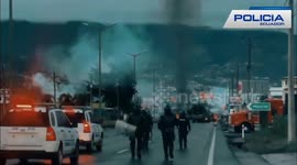 Ecuador: Ecuador escalates military deployment after 13 soldiers injured in violent protests