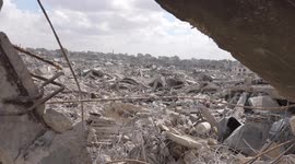 Palestinians return to ruins of northern Gaza, vowing not to abandon their land