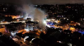 Huge emergency services response to 15 pump fire at sports shop in Forest Hill SE23