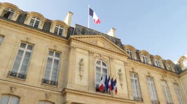 France: Macron meets EU's Von der Leyen in Paris