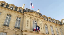 Macron meets EU's Von der Leyen in Paris