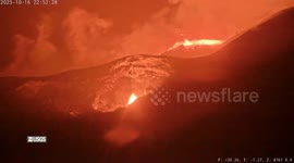 US: Hawaii's Kilauea volcano erupts again