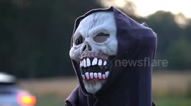 House goes all out on Halloween with decorations for locals in Paducah, Ky