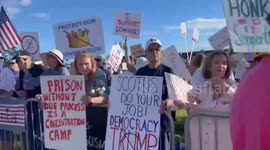 Locals Rally at St. Augustine’s Castillo de San Marcos for Nationwide “No Kings” Protest