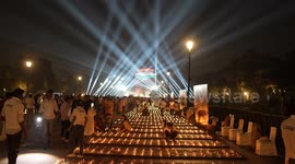India: Thousands light candles in New Delhi for Diwali celebrations