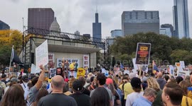 Protesters gather nationwide for 'No Kings' rallies opposing Trump administration (2)