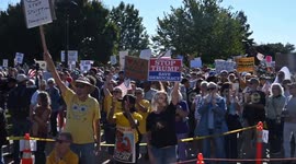 US: Thousands rally in North Carolina against Trump at ‘No Kings’ protest