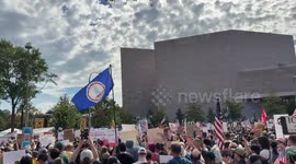 US: Thousands Rally Near DC Capitol for ‘No Kings’ Anti-Trump Protest