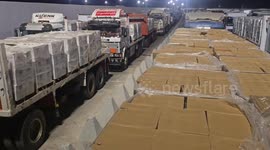 Egypt: Aid convoy enters Gaza through Kerem Shalom under cease-fire