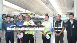 Two dead after cargo plane overshoots runway at Hong Kong Airport (2)