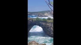 Tourists hit by massive waves at Broken Beach, Nusa Penida, Indonesia