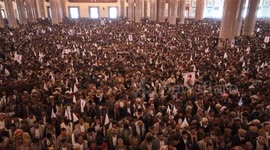 Yemen: Thousands attend funeral for Houthi chief of staff in Sanaa