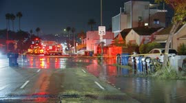 US, Los Angeles: West Adams Large Water Main Break