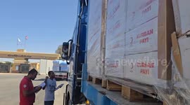 Egypt: Humanitarian aid deliveries to Gaza continue via Rafah following ceasefire