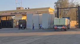 Gaza government says 986 aid trucks entered Gaza Strip since ceasefire, far short of agreed total