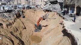 Palestinian factions continue search for bodies of Israeli captives in Gaza