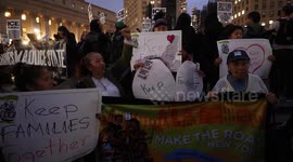 US: Anti-ICE protesters take over Manhattan streets