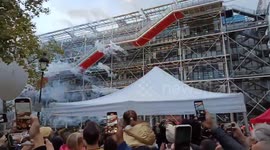 Spectacular Fireworks Light Up Centre Pompidou As Museum Prepares For Renovation