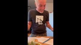 Explaining The Avocado Lifehack