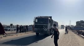 Limited humanitarian convoys continue entering Gaza under ceasefire agreement