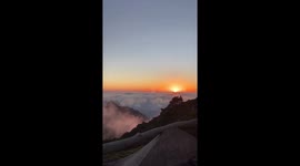 Golden Sunrise Illuminates the Peaks of Huangshan