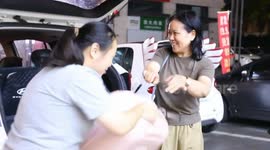 China: Chinese woman turns own home into barrier-free accommodation for tourists in wheelchairs