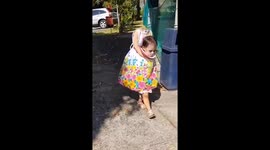 Toddlers WINS Halloween with this awesome costume