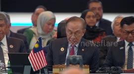 Malaysian prime minister addresses ASEAN summit in Kuala Lumpur
