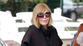 UNCAPTIONED: Sydney Sweeney excited to meet Kim Novak before playing her in Scandalous