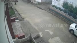 Elderly woman crashes after losing control of e-bike in Henan, China