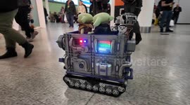 An amazing The Madalorian based remote control vehicle featuring Grogu at this years MCM Comic Con
