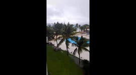 Hurricane Melissa: Strong winds batter Ocho Rios as tourists seek refuge in hotel