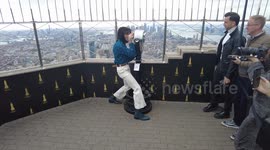 US: Mr. Fantasy Visits The Empire State Building