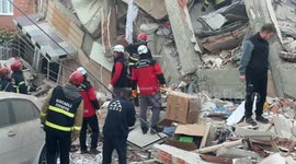 Türkiye: Six-story building collapses in northwestern Türkiye; rescue operations underway (2)